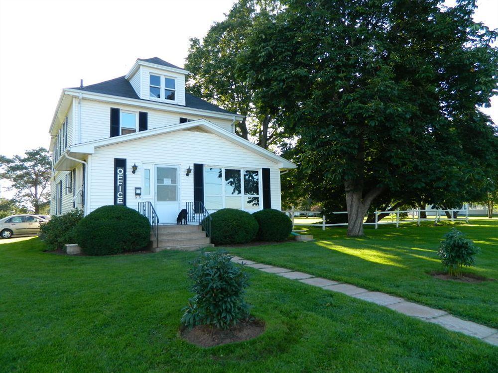 Royalty Maples Cottages And Motel Charlottetown Extérieur photo
