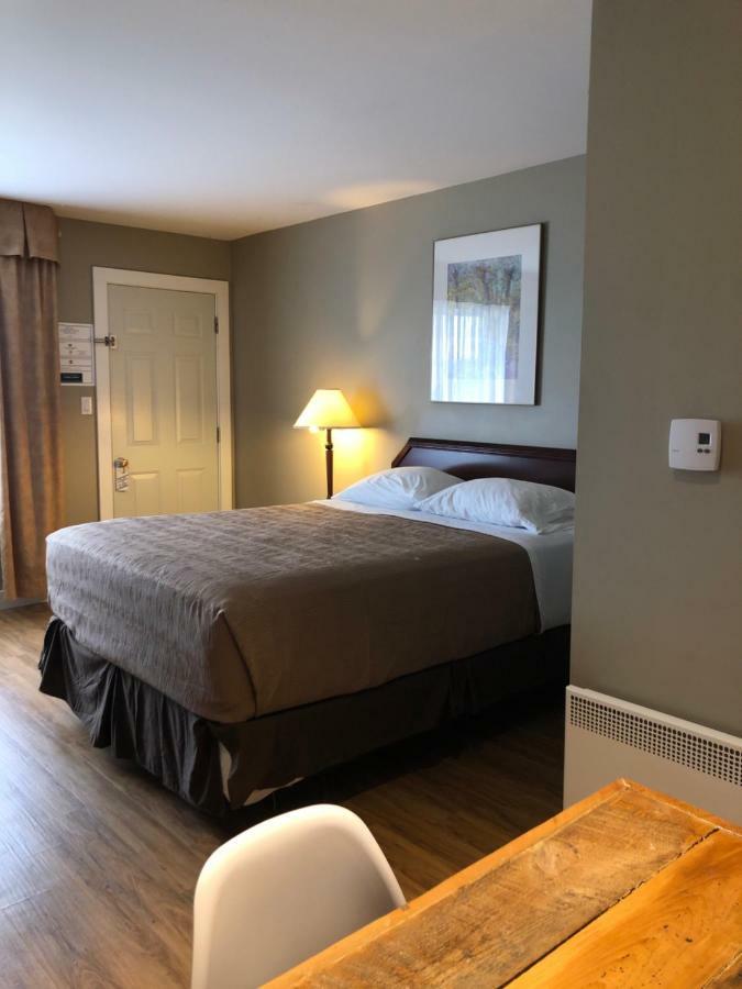 Royalty Maples Cottages And Motel Charlottetown Extérieur photo